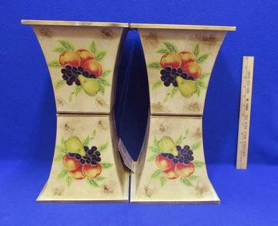 Macetas de metal diseño de frutas rústicas doradas juego de 4 macetas para plantas 7 1/4" de alto estriadas  Foto 1 de 4