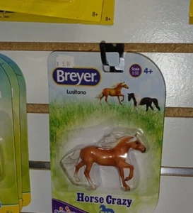 Breyer horse palimino stablemate Christmas - Picture 1 of 1