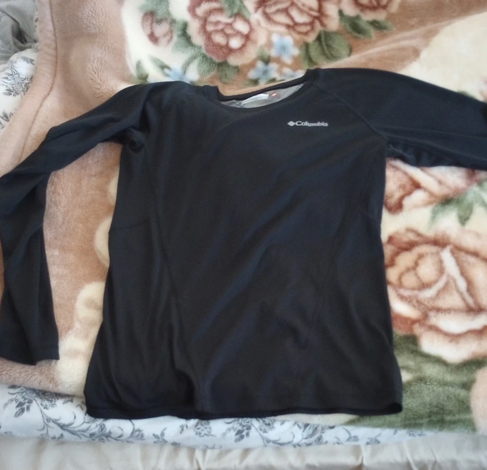 Columbia Omni Heat Base Layer Top and Bottoms Junior XL Black  - Image 1 of 4