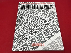 TATTOO FLASH BOOK DOTWORK & BLACKWORK VOLUME 2 IN SPANISH - Picture 1 of 13