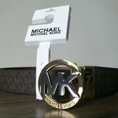 Cinturón reversible con hebilla mediana MichaelKors precio de venta sugerido por el fabricante 48 USD Foto 1 de 4