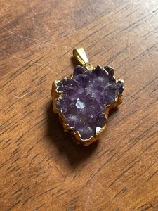 Beautiful Amethyst Purple Crystal Gold Tone Pendant - Picture 1 of 4