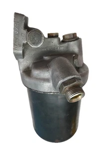 Mercedes W116 A1001801510 A10018008111 Oil filter housing oil filter Knecht FO 6 - Picture 1 of 6