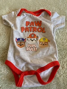 Paw Patrol Jungen rot grau Marshall Chase Ruble Kurzarm Einteiler 3-6 Monate - Bild 1 von 6