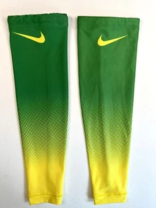 OREGON DUCKS PE FOOTBALL TEAM ISSUE SMALL NIKE ARM SLEEVES GREEN YELLOW MATRIX - Picture 1 of 2