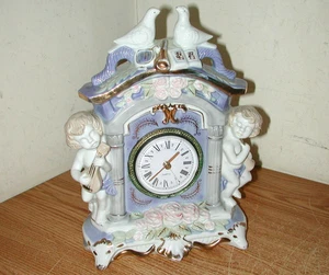 VTG R.O.C. PORCELAIN VICTORIAN COLONIAL MANTEL QUARTZ CLOCK FIGURINE W/ CHILDREN - Picture 1 of 10