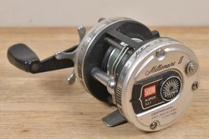 Vtg Diawa Millionaire II 500M Baitcasting Reel Works Great - Picture 1 of 8
