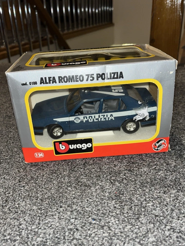 BURAGO 0188 'ALFA ROMEO 75 POLIZIA' AZUL. 1:24. SIN USAR, EN CAJA. VINTAGE. RARO. #220 Foto 1 de 3