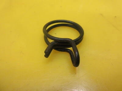 OEM 2000 SKI-DOO SKIDOO MXZ 700 FORMULA LEGEND INTAKE RESONATOR SUPPORT CLAMP  - Image 1 of 3