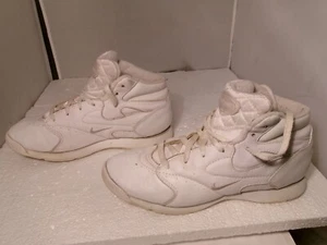 Vintage 1995 Nike Airliner Women's Sz 8 White Leather Shoes Sneakers 171036-101 - Picture 1 of 15