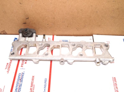 Placa de riel de combustible de aluminio Ford Explorer Ranger 91-94 4,0 L OHV V6 OEM Ford Pushrod Foto 1 de 4