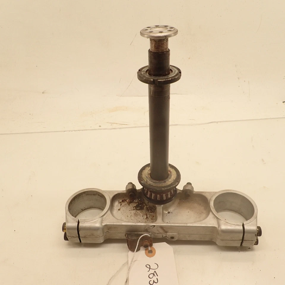 Ducati 750 super sport ss ie 750ss ss750 lower triple tree steering stem - Image 1 of 4