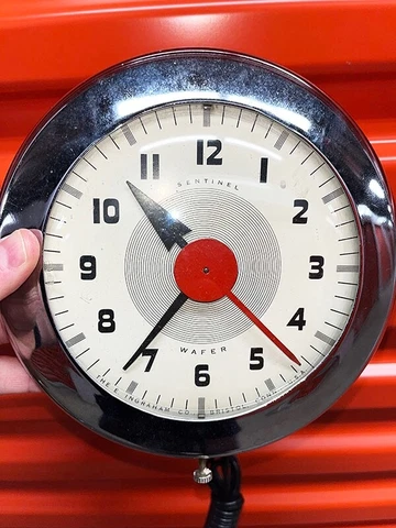 MCM SENTINEL Chrome Wall Clock ATOMIC SPACE AGE WORKS Design by Henry Dreyfuss Cover