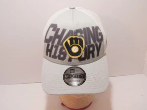 New Era 9Forty Milwaukee Brewers Chasing History Mitt Logo Mesh Snapback Cap Mütze - Bild 1 von 6