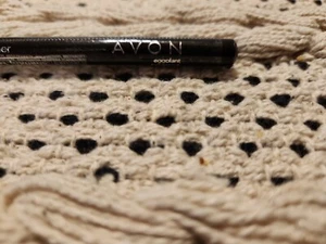 AVON Ultra Luxury Eye Liner EGGPLANT - Picture 1 of 4