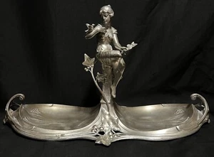 Antike Jugendstil Französische Zinn Jungfrau und Vogel Epergne, 20er Jahre Statue Figur  - Bild 1 von 13