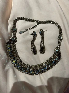 Green setting Formal necklace Set - Picture 1 of 2
