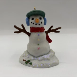 Hallmark Keepsake Ornament Collector’s Club Handcrafted- Dated 2002 Snowman - Picture 1 of 12