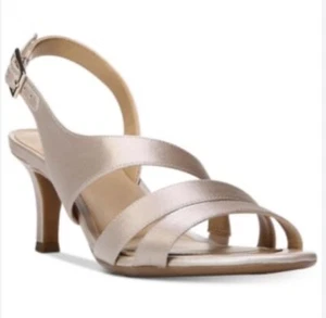 NEW women's Naturalizer Taimi slingback sandal, champagne, size 7.5W - Picture 1 of 5