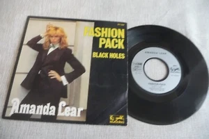 AMANDA LEAR 45T FASHION PACK/ BLACK HOLES. 7" FRENCH - Imagen 1 de 3