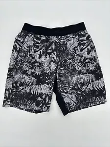 Lululemon Herrenshorts gefüttert schwarz weiß Blätterdruck Swift Shorts Größe Medium - Bild 1 von 10