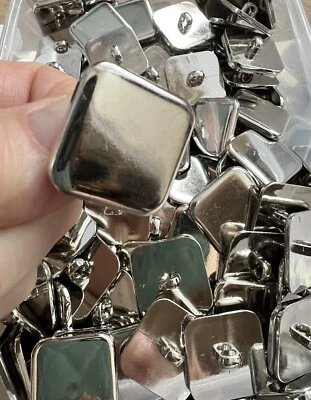 30 X Square Shank buttons 22mm Jacket Blazer Coat Dresses Ref 211 - Image 1 of 4