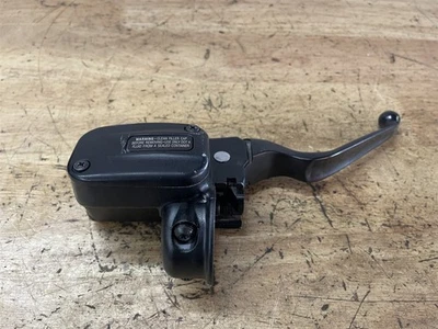 Harley-Davidson Fat Boy S Softail FLSTFBS Slim 16 17 OEM cilindro maestro de freno delantero Foto 1 de 4