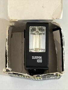 sunpak 100 flash In Box Excellent Condition Tested - Picture 1 of 3