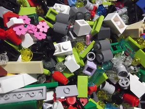 ☀️100 Lego kleine & kleine Stücke Bulk Lot zufällige Steine Akzent/Detail Stck. Scharniere - Bild 1 von 7