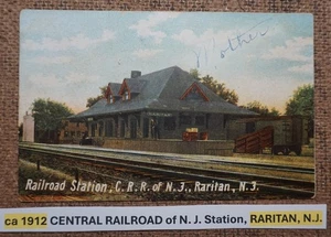 ca 1912 CENTRAL RAILROAD of N. J. Station, RARITAN, N.J. POSTCARD LITHO GERMANY - Picture 1 of 2