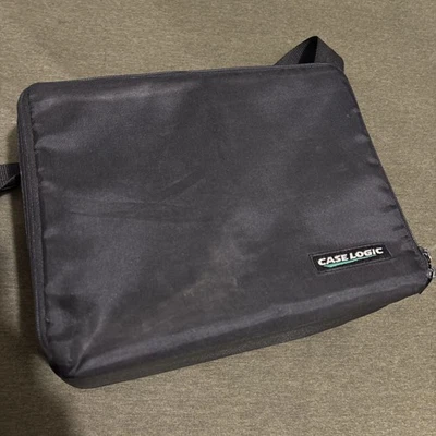 VTG Case Logic 30 Count CD Carrying Case Holder Storage Travel Black W/Strap - Image 1 of 4