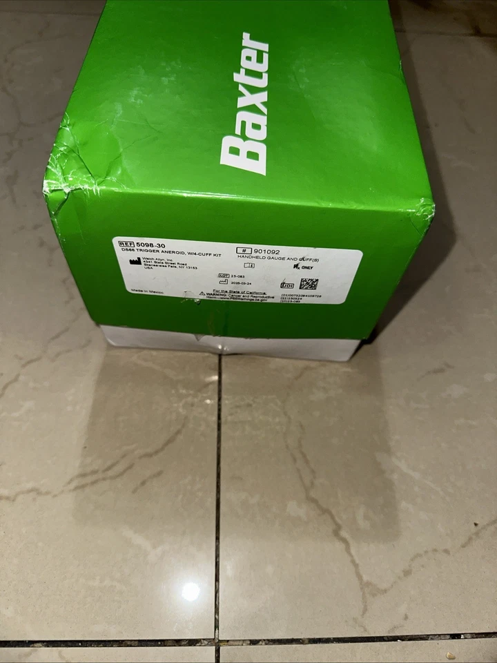 Medidor aneroide gatillo Welch Allyn 5098-30 DS66 con kit de 4 manguitos, Foto 1 de 4