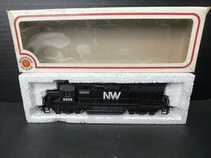 Bachmann Ho Scale Electric Trains #8825 EMD GP 40 Dummy Norfolk Western - Picture 1 of 16