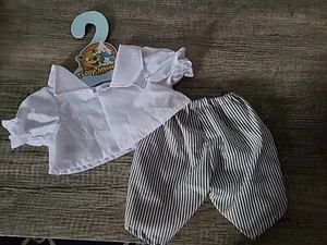 New Without Tags TEDDY MOUNTAIN 2 Piece Outfit Super Cute Includes The Hanger - Picture 1 of 5