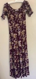 Natural Life Floral kurzärmlig gesmokiertes Maxikleid, M, ausverkauft - Bild 1 von 8