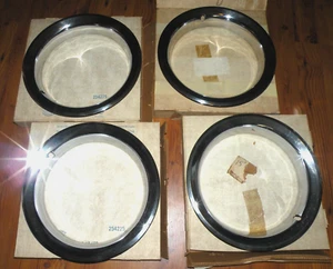 4 GM Rally Wheel 15x7 Trim Rings, 83-85 Monte Carlo SS, 73-89 Blazer 359763 NOS - Picture 1 of 8