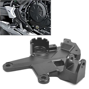 Front Footrests Foot Pegs Pedal Bracket For Kawasaki Z650 Ninja650 2017-22 19 - Picture 1 of 5