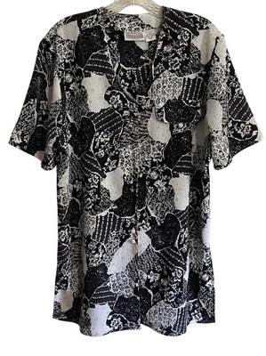Camisa De Colección Christie & Jill Abotonada Para Mujer Talla M Negra Blanca Floral Geométrica Foto 1 de 4