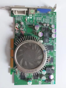 Club 3D CGN-368TVD AGP Grafikkarte (nvidia GeForce FX5700, 256MB, retro) - Bild 1 von 5