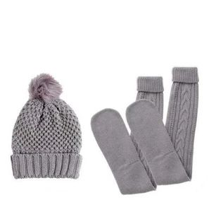 The Jet Set Diaries Gray Beanie & Sock Duo Set ~ Brand New!! ❤️ MSRP $89 - Picture 1 of 14