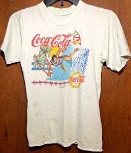 Vintage Coca-Cola Classic Beach Tee With a Bit of Wear - Bild 1 von 6