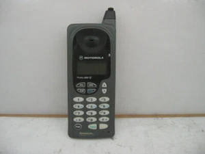 Vintgage 90s 1990s Motorola 34979WNKEA Americam Wireless Cellular Phone - Picture 1 of 2
