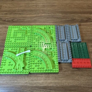Mega Bloks Thomas and Friends-Thomas' Mountain Adventure REPLACEMENT Bases X4 - Picture 1 of 4