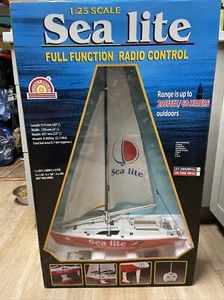 Sea Lite RC Radio Control Yacht Sailboat Boat 1/25 Scale BRAND NEW - Picture 1 of 10