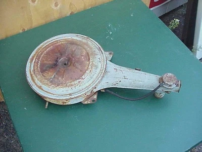 Filtro de aire Luv Chevy 1978 camioneta pickup OEM caja de filtro de aire años 70 Isuzu Foto 1 de 4