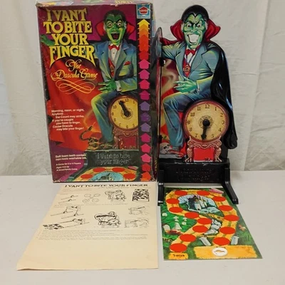'81 OG Hasbro "I Vant To Bite Your Finger" Vampire Dracula Game  Incomplete. - Image 1 of 4