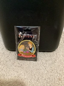 Disney DEC TWDCS National Pet Day Rapunzel and Cinderella LE 250 Pin Employee - Picture 1 of 1