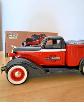 Camión cisterna Dodge Harley Davidson 1936 escala 1:25 Foto 1 de 4