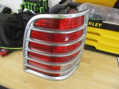 2002 2003 2004 2005 Mercury Mountaineer LH LEFT DRIVERS Tail Light Oem 1787E DG1 - Image 1 of 4
