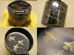 Japanese Lacquer Wooden Tea caddy Fubuki Natsume w/ Nami-Chidori maki-e (214) - Picture 1 of 14